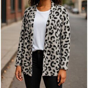 Harvé Benard Womens Leopard Print Cardigan Sweater Size S